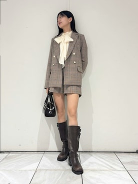 「LILY BROWN（リリーブラウン）のドレープボウタイシフォンブラウス（シャツ/ブラウス、ホワイト系）」を使った、LILY BROWNさんの夏コーディネート