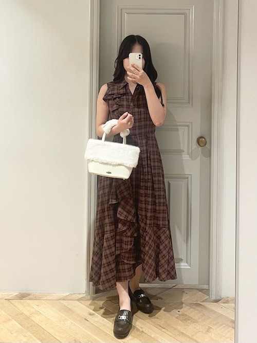 ラッフルフリルティアードシャツワンピ―ス（ワンピース）｜LILY BROWN