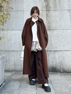 LILY BROWNさんのコーディネート