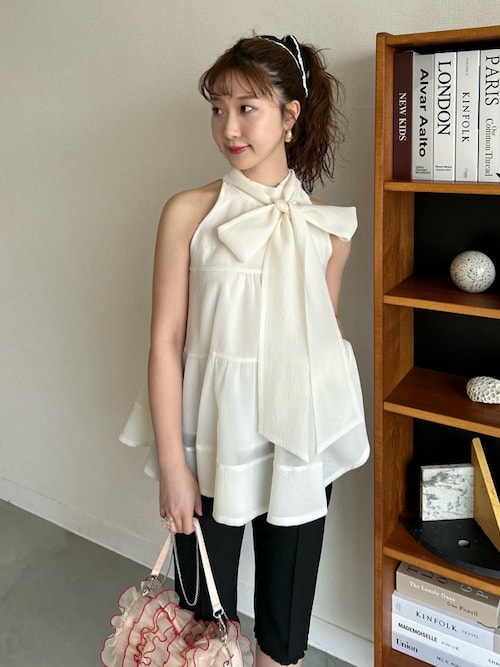新品未使用タグ付きLILY BROWN アメスリティアードブラウス　アイボリー アメスリティアードブラウス(シャツ・ブラウス)｜トップス｜LILY