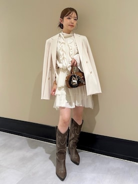 「アイテム（テーラードジャケット）」を使った、LILY BROWNさん（レディース・146cm）の冬コーディネート