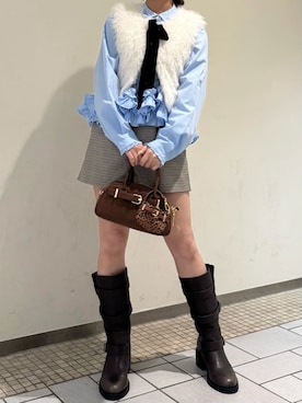「アイテム（キーホルダー）」を使った、LILY BROWNさん（レディース・151cm）の秋コーディネート