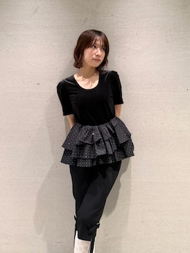 「LILY BROWN（リリーブラウン）のサイドリボンカプリパンツ（その他パンツ、ブラック系）」を使った、LILY BROWNさんの春コーディネート