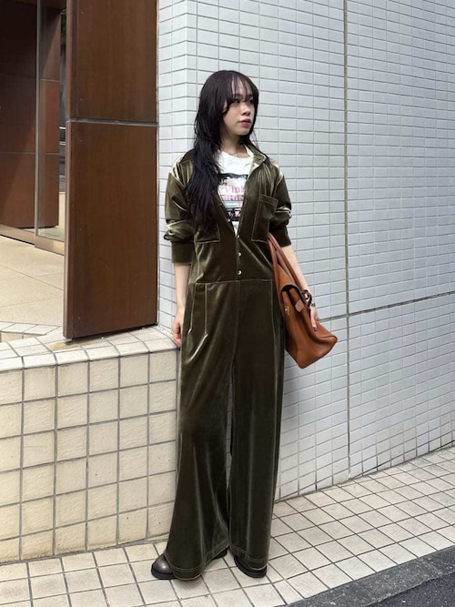 セール】ベロアジャンプスーツ（つなぎ/オールインワン）｜LILY BROWN