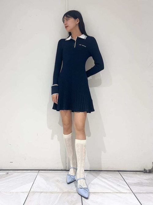 LILY BROWN（リリーブラウン） ワンピース ロゴ刺繍ポロニットミニ