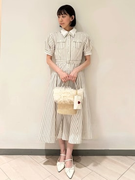 「アイテム（カードケース）」を使った、LILY BROWNさん（レディース・160cm）の春コーディネート