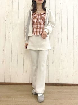 LILY BROWNさん（レディース・163cm）の冬コーディネート