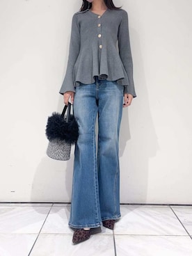 LILY BROWNさんのコーディネート