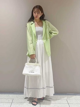 「LILY BROWN（リリーブラウン）のアイテム（ジャケット/アウター）」を使った、LILY BROWNさん（レディース・158cm）の春コーディネート