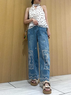 LILY BROWNさんのコーディネート