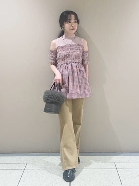 「PUMA（プーマ）のアイテム」を使った、LILY BROWNさん（レディース・157cm）の夏コーディネート