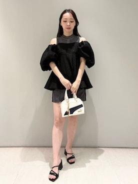 LILY BROWNさんのコーディネート
