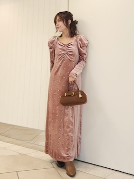 「アイテム（バレッタ/ヘアクリップ）」を使った、LILY BROWNさん（レディース・150cm）の秋コーディネート
