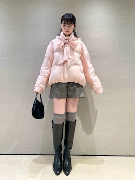 「アイテム（ダウンジャケット/コート、ピンク系）」を使った、LILY BROWNさん（レディース・162cm）の秋コーディネート