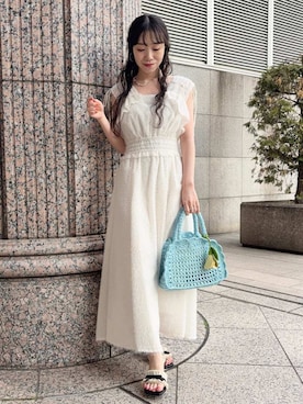LILY BROWN（リリーブラウン）の「ウエストクロスラメレースドレス