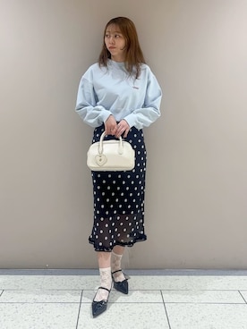 LILY BROWNさんのコーディネート