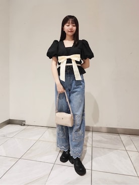 LILY BROWNさんのコーディネート