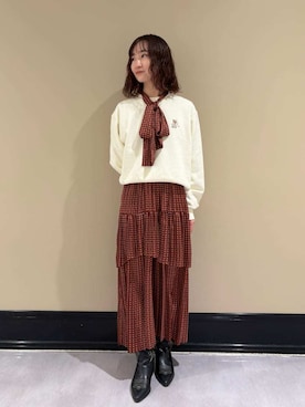 LILY BROWNさんのコーディネート