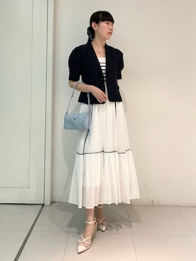LILY BROWNさんのコーディネート