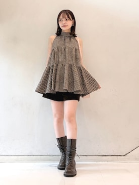 LILY BROWNさんのコーディネート