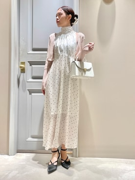 「ボウタイ」｜「アイテム（ワンピース/ドレス）」を使った、LILY BROWNさん（レディース・156cm）の冬コーディネート