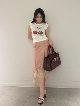 LILY BROWNさんのコーディネート