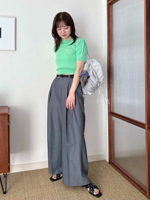 ベルト付きタックパンツ(スラックス)|LILY BROWN(リリー ベルト付きタックパンツ(スラックス)|LILY BROWN(リリー