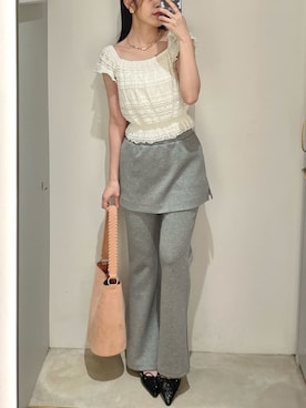 「LILY BROWN（リリーブラウン）の【NEW YEAR'S SPECIAL ITEM】ボンディングセットアップ（ワンピース、グレー系）」を使った、LILY BROWNさんの春コーディネート