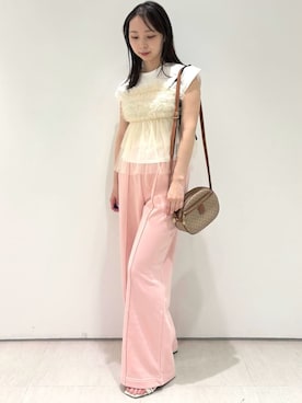 「アイテム（スウェットパンツ、ピンク系）」を使った、LILY BROWNさん（レディース・155cm）の夏コーディネート