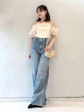 LILY BROWNさんのコーディネート