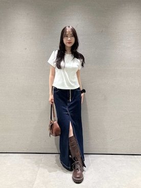 LILY BROWNさんのコーディネート