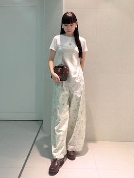 LILY BROWNさんのコーディネート