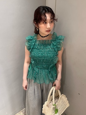 LILY BROWNさんのコーディネート