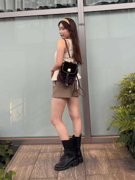 LILY BROWNさんのコーディネート
