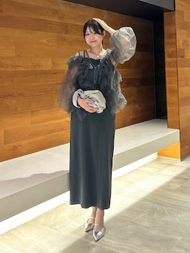 「ANDRESD（アンドレスド）のスリングバックオールウェイズシューズ / slingback always shoes（パンプス、シルバー系）」を使った、ANDRESD staffさん（レディース・160cm）の春コーディネート