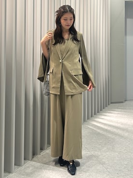 「アイテム（パンツドレス）」を使った、ANDRESD EC事業部さん（レディース・165cm）の秋コーディネート
