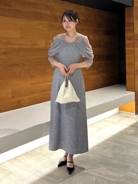 「ANDRESD（アンドレスド）のチュールドレープジャガードドレス / tulle drape jacquard dress（ドレス、グレー系）」を使った、ANDRESD staffさん（レディース・160cm）の春コーディネート