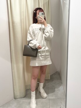 「nice claup」｜「アイテム（スウェット）」を使った、mayuさん（レディース・160cm）の秋コーディネート