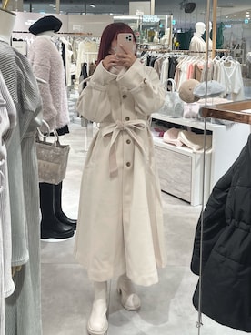 「nice claup」｜「アイテム（ステンカラーコート）」を使った、mayuさん（レディース・160cm）の秋コーディネート