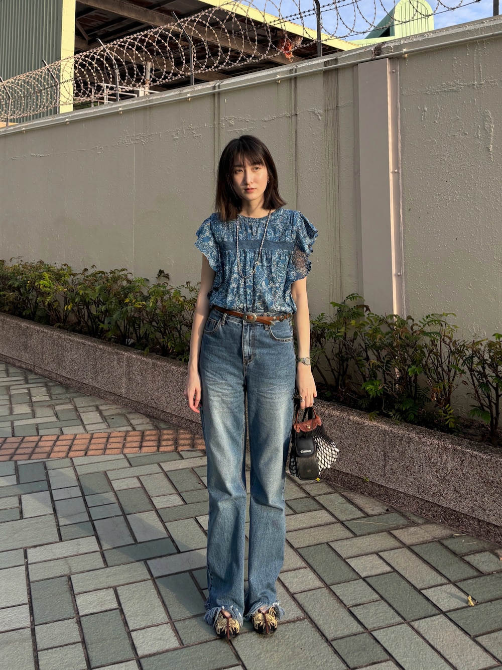 「LONGCHAMPのアイテム（バッグ、ブラック系）」を使った、cheuuuukさん（レディース・168cm）の春コーディネートの1枚目の写真