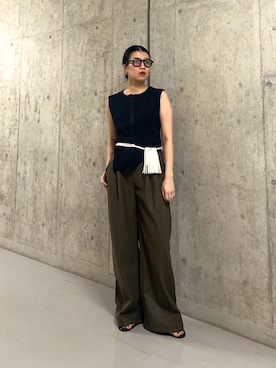 「KBF（ケイビーエフ）のワッフルヘンリーネックタンクトップ（タンクトップ、ブラック系）」を使った、なかさんさん（レディース・156cm）の夏コーディネート