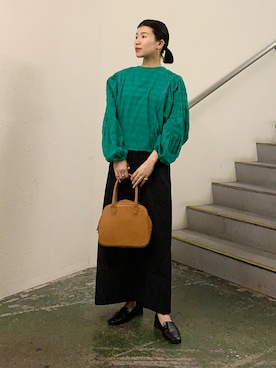 「Iラインスカート」｜「アイテム（ワンピース/ドレス）」を使った、なかさんさん（レディース・156cm）の春コーディネート
