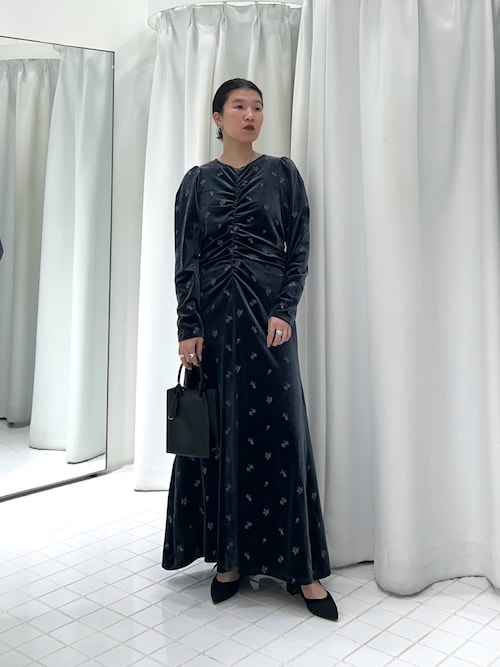 KBF ベロアシャーリングドレス セール】ベロアシャーリングドレス（ワンピース）｜KBF（ケイビーエフ