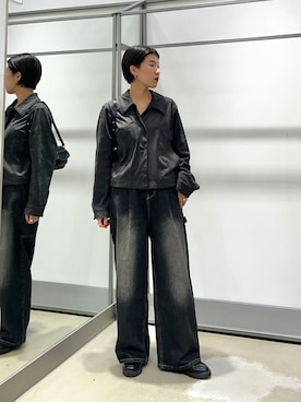 「ブラックデニム」｜「アイテム（その他アウター）」を使った、なかさんさん（レディース・156cm）の秋コーディネート