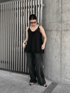 「KBF（ケイビーエフ）の『一部WEB限定カラー』ヴィンテージライクレースキャミソール（キャミソール、ブラック系）」を使った、なかさんさん（レディース・156cm）の夏コーディネート