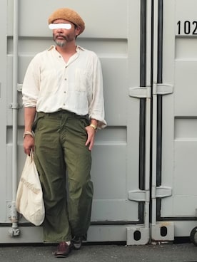 「アイテム（ローファー）」を使った、アマタウロスさん（メンズ・169cm・40代）の夏コーディネート