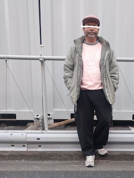 「アイテム（ミリタリージャケット）」を使った、アマタウロスさん（メンズ・169cm）の冬コーディネート