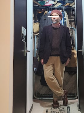 「アイテム（ハンチング/ベレー帽）」を使った、アマタウロスさん（メンズ・169cm）の秋コーディネート