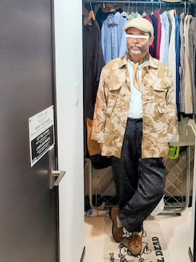 「アイテム（ミリタリージャケット）」を使った、アマタウロスさん（メンズ・169cm）の秋コーディネート