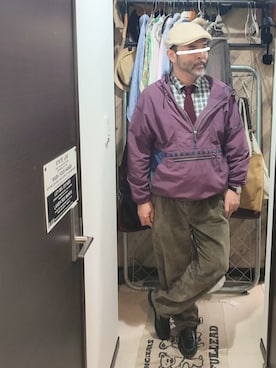 「アイテム（ナイロンジャケット）」を使った、アマタウロスさん（メンズ・169cm・40代）の秋コーディネート